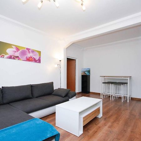 Trencianska Apartment Bratislava Exteriör bild